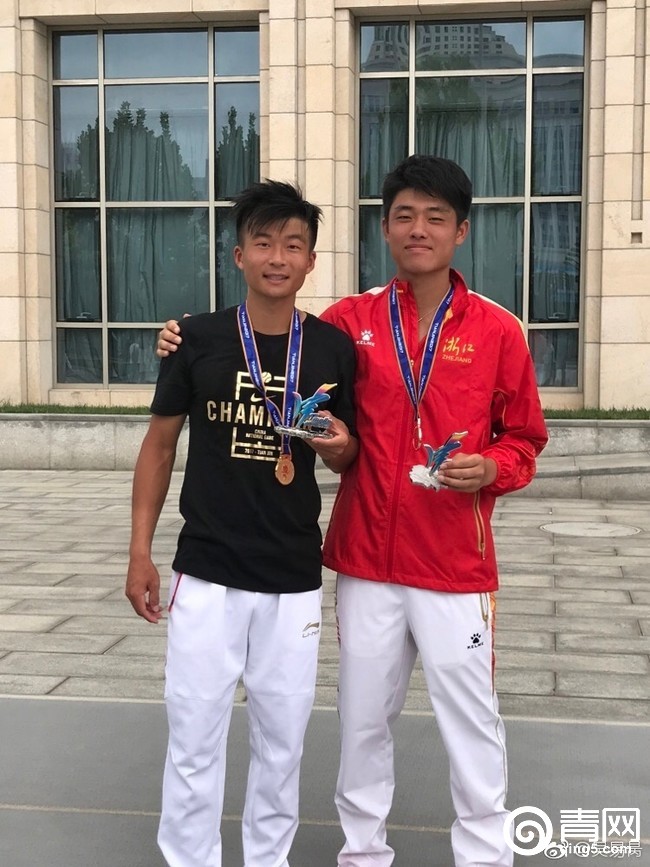 揭惊人网球式烧钱:李娜年入500万要赔钱,中国