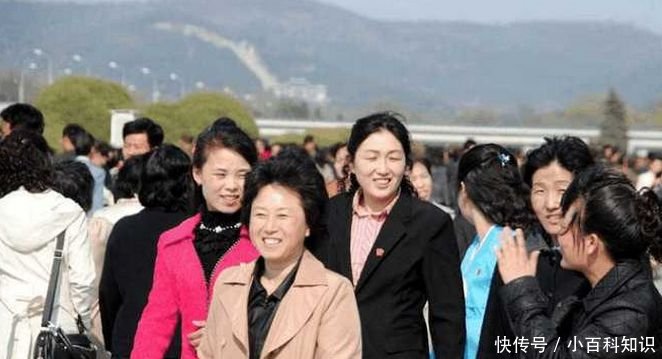 朝鲜人第一次到中国旅游:中国人真有钱,这东西