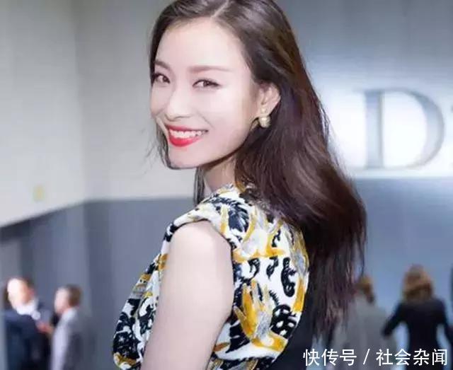 笑起来美的10位女星,唐嫣NO1,排名和你预期是