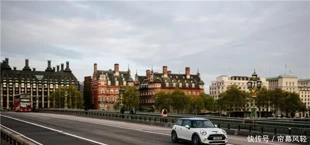 英国皇室婚礼用什么车做婚车最后一款你也买得