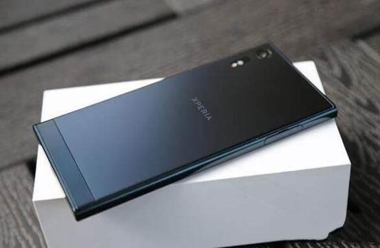 索尼Xperia XZP2 曝光将发布:全面屏+双摄,很漂