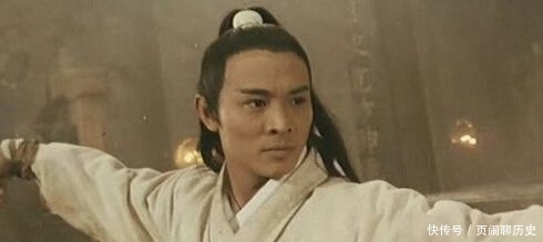 张无忌被赵敏暗算后,为何要挠她的脚心,金庸:无四个女生新年歌图片