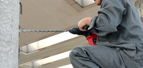 电锤能否打钢筋,配合电钻头可以吗_360问答