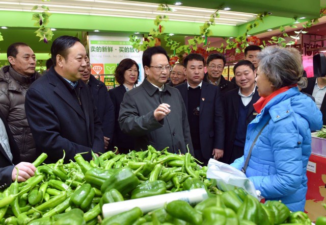 景俊海在松原调研时指出 始终以造福人民为工作方向 让群众过上温