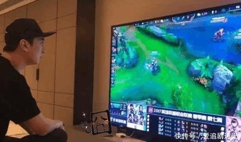 王思聪回应感情谈赵丽颖, 称愿意照顾她一生_