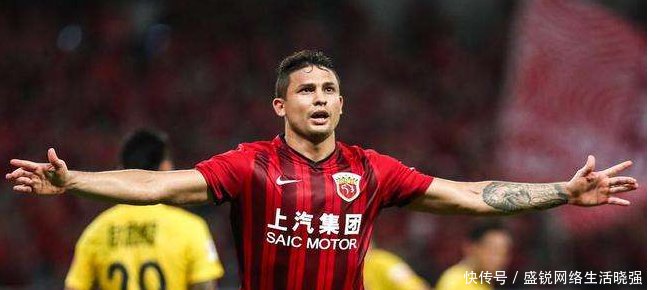国足将迎来转机巴西神锋归化在即,他曾获上港