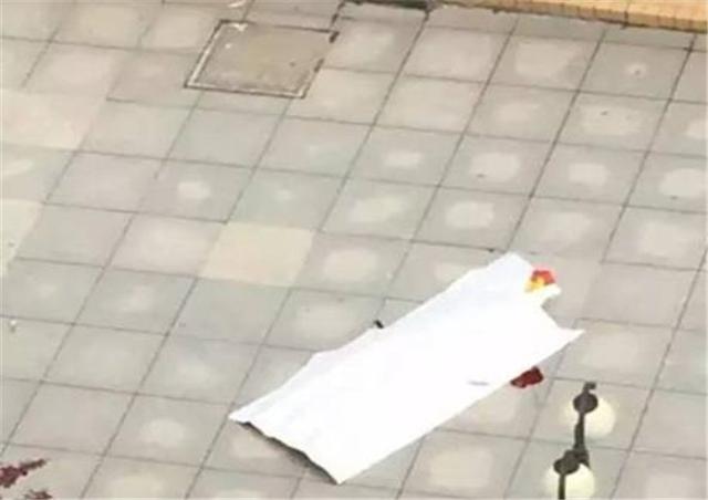 人死后为什么要蒙一层白布?专家的解释最扯,还