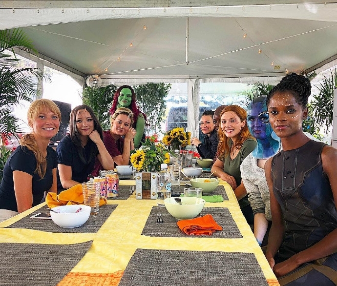 复联4女英雄燃爆场面现实再现,网友称:真妇仇