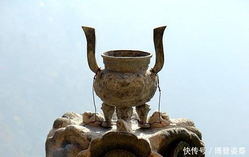 武当龙头香传说可将香客心愿送达天庭,但却让