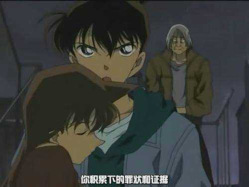 为何苦艾酒叫小兰天使后又自言道小兰是自己在