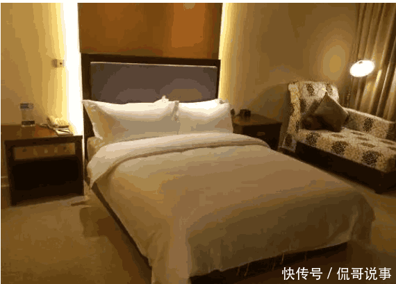 情侣住酒店被多次查房, 女子发飙: 半小时来三