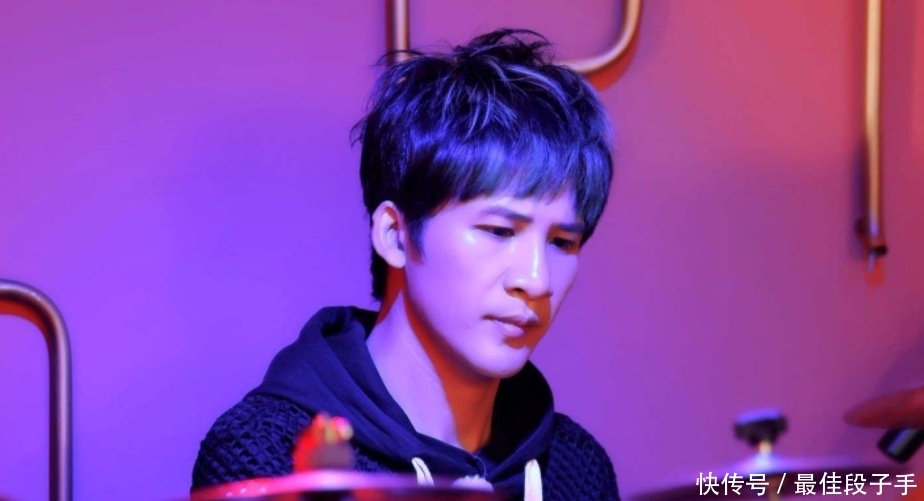 《我家那闺女》播出后, 大张伟结婚和吴昕泡脚