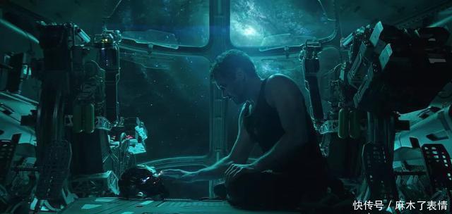 复联4: 铁人最后打响指之前, 是怎么拿到宝石的