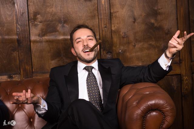 美国人是如何炫耀自己有钱的?