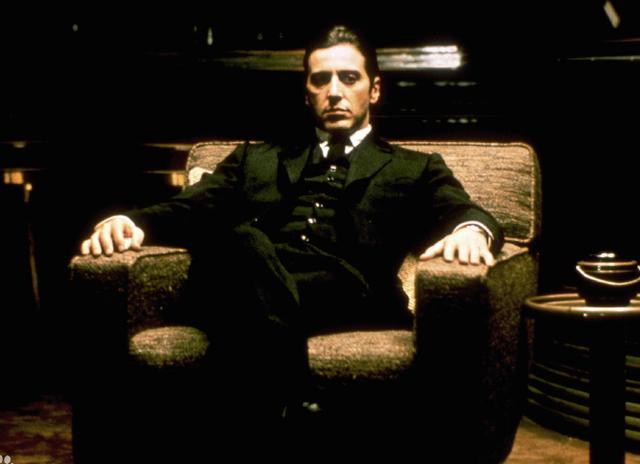 最伟大的黑帮经典电影 教父2