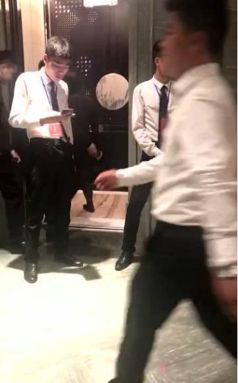 刚刚,无锡这家楼盘开盘,小编遭遇惊魂一夜……