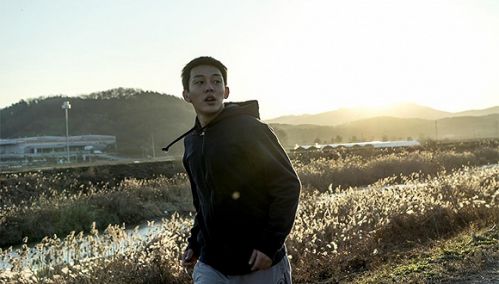 李沧东导演新片《燃烧》入围第71届戛纳国际