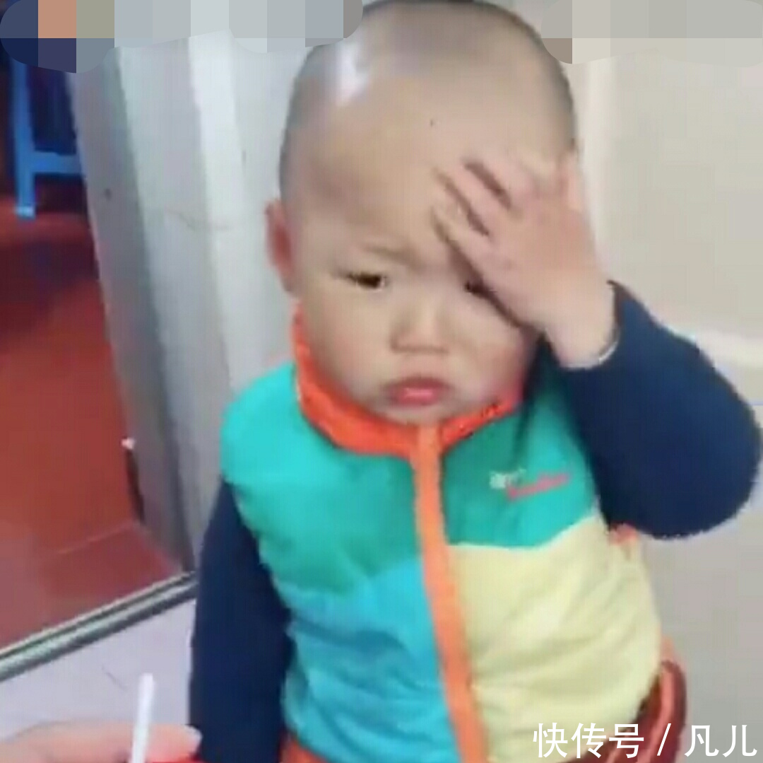 宝宝喂药爸爸图枪械搞笑不肯吃,绝招想了一个宝宝,妈妈吸图片