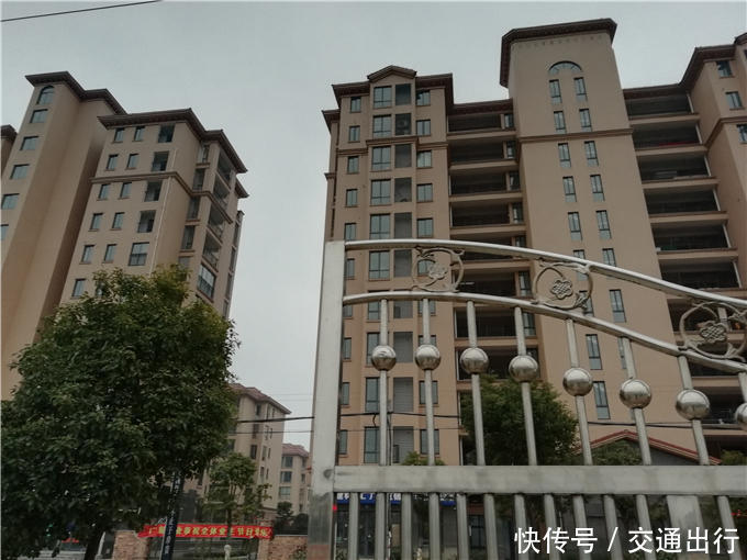 在浙江省绍兴市上虞区某个体育健身中心除夕晨