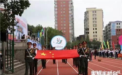 耒阳一中第51届校运会盛大开幕