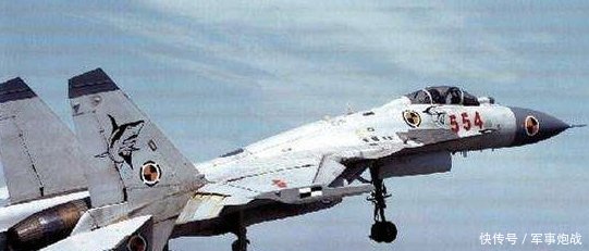 歼15突然停产原因曝光后美羡慕不已