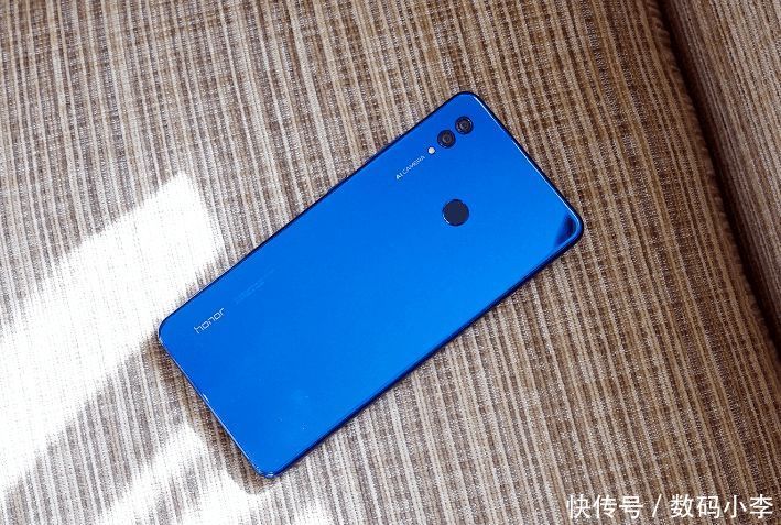 荣耀Note10正式发布,看完价格后:再见!