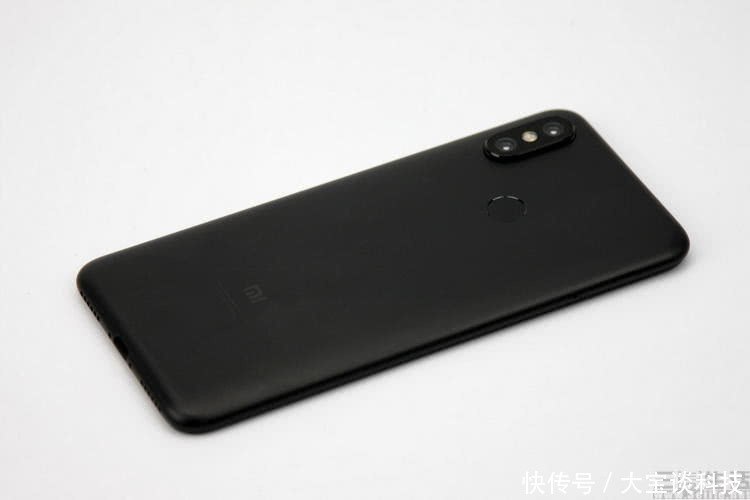 新版本小米6X今日发布,性价比更高!