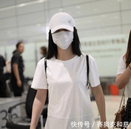 谢娜戴白色口罩现身上海机场, 张杰没有陪同, 身