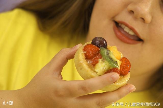 减肥靠饿,饿到一定程度人就会失去理性,100天