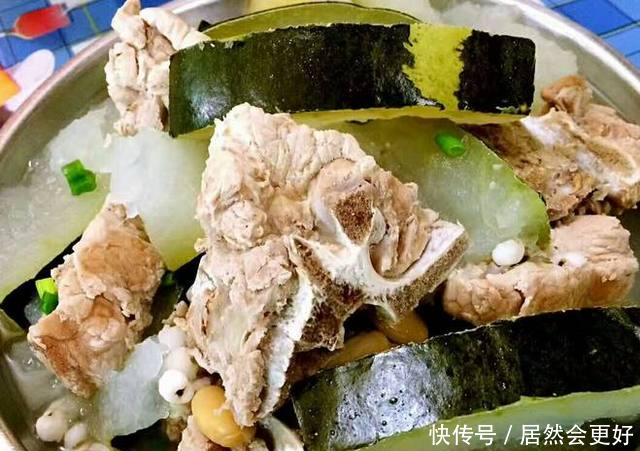 去闺蜜家蹭饭,四个女生四菜一汤吃得饱饱滴