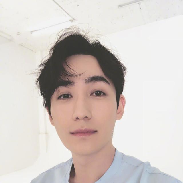 朱一龙发文感谢小笼包,白宇、彭冠英神回复,网