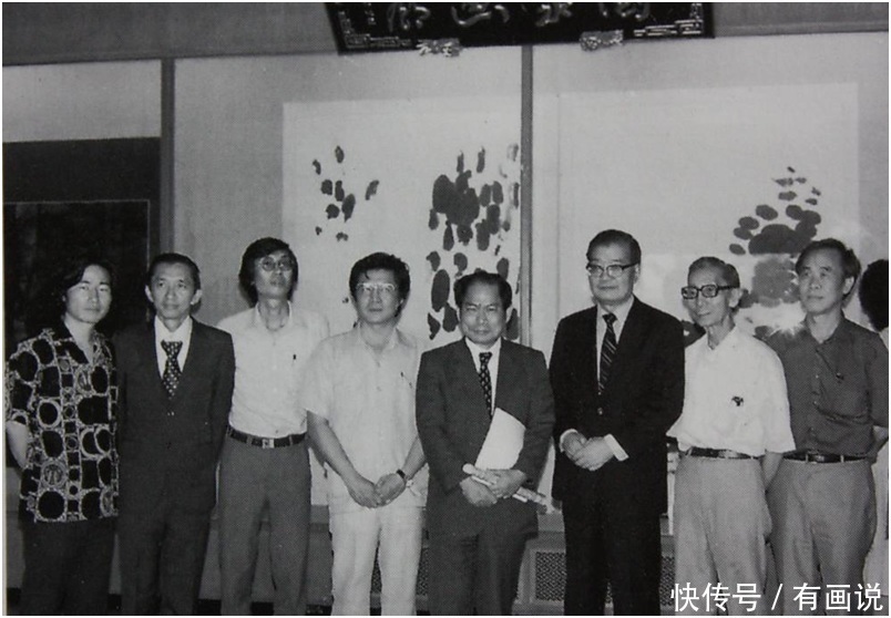 日韩画家坚称“国际现代水墨”,华裔画家:水墨是中国的! 沙龙365真人娱乐