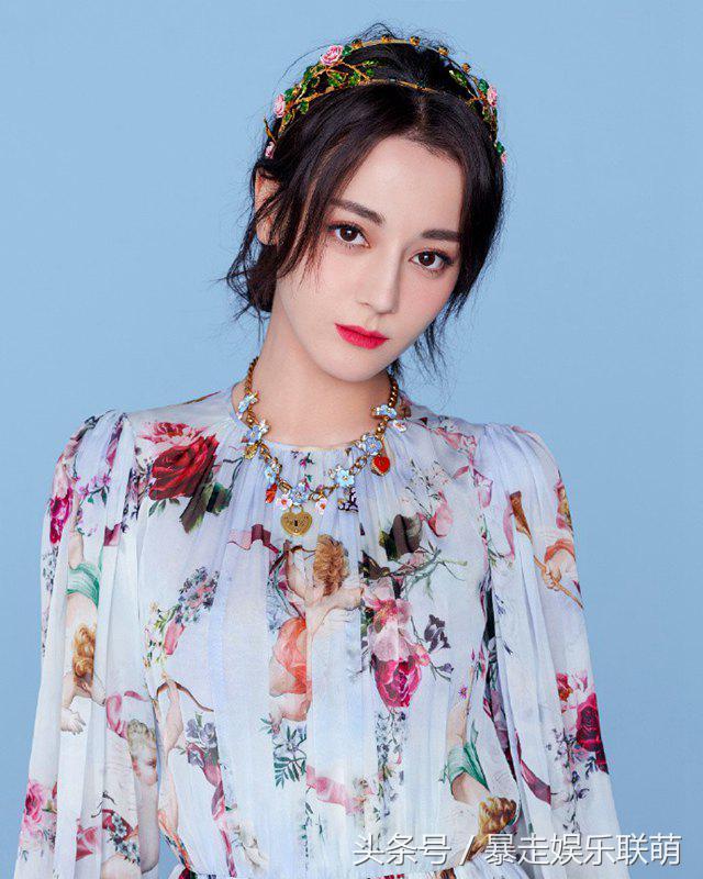 迪丽热巴开设个人工作室,在名字前加上这两字