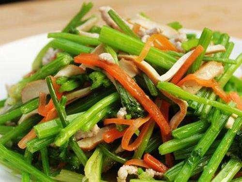 芹菜怎么炒最下饭 t01568f4fb7f1c3f4c9.jpg