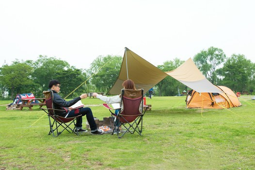 我彻底告别了过去,回家拥抱我的幸福