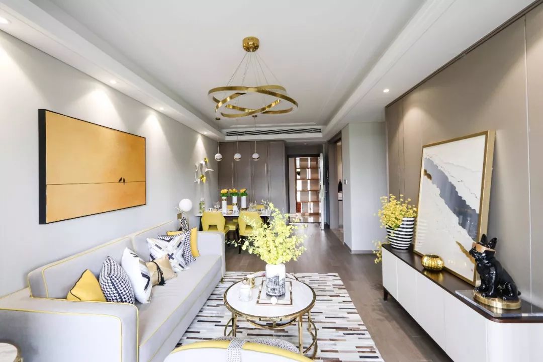 南京楼市上周认购大涨104% 河西佳兆业登记达1.2万人!