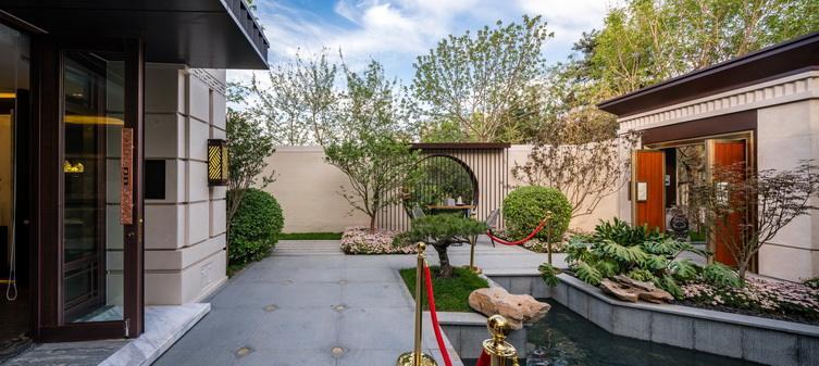 ?十年间\"进京赶考\"的开发商们 如今过得怎么样了?