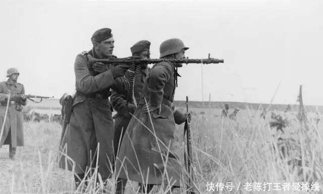 二战中德军战斗力为什么这么强,看德军步兵班