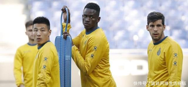 27分38秒!西甲转播给武磊7秒镜头,中国前锋低