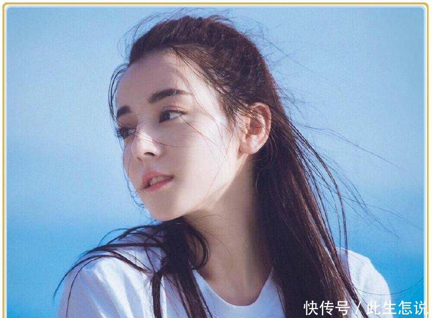 迪丽热巴体验潜海学会游水,晒海边劈叉照片,自