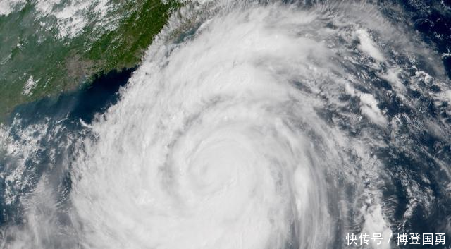 照片记录台风山竹的一天, 强悍通过菲律宾, 15