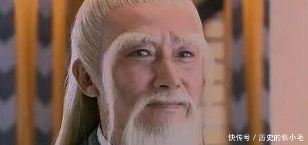 朱元璋避雨时,听到有位老人吟了句诗,立马把他