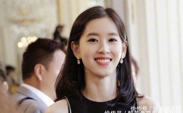 京东辟谣刘强东奶茶离婚消息,这一对的感情走