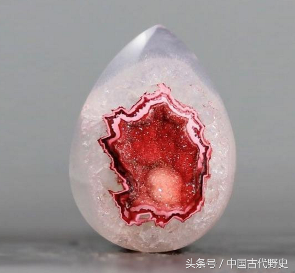 实拍:世界上天然最贵最漂亮的石头,此生也难得