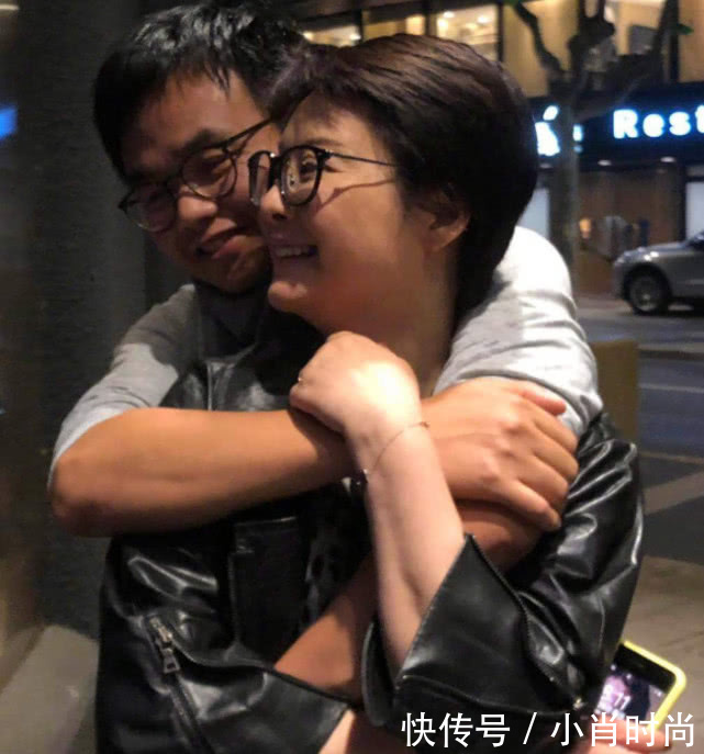 袁立别墅自称晒礼物,发文豪车别墅无法比,是独溧水高调价格查询图片