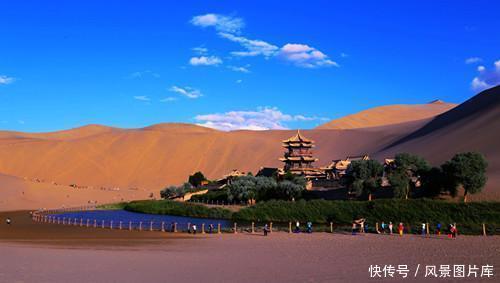 水火不容, 成中国沙漠第一泉! 曾经要“补水”, 现风采依旧