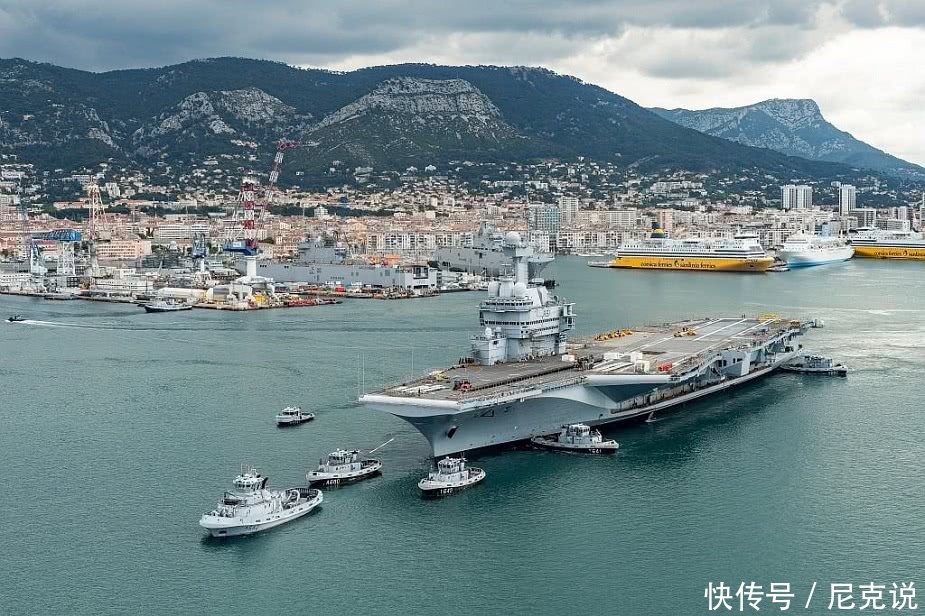 法国海军进入实力最差时期?三艘万吨级主力舰