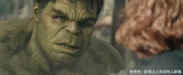 原来《复仇者联盟1》就有噬元兽的彩蛋班纳博