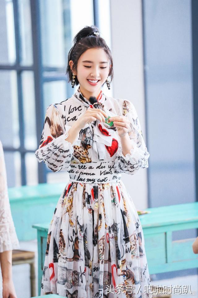 把时尚盛典穿成比丑大会,谭松韵吴昕尚雯婕,时