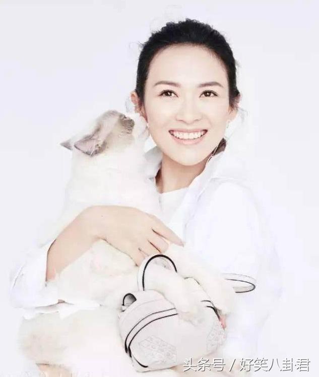 关晓彤7个脚趾,唐嫣没了膝盖,章子怡3只手,令人